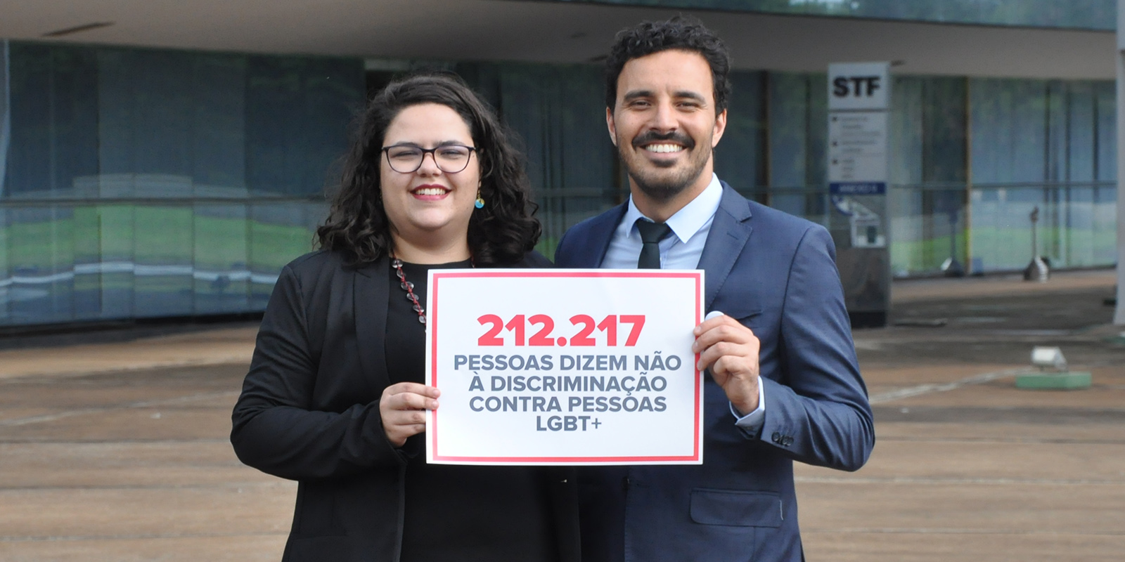 Imagen de la entrega de firmas en la Corte Suprema de Brasil